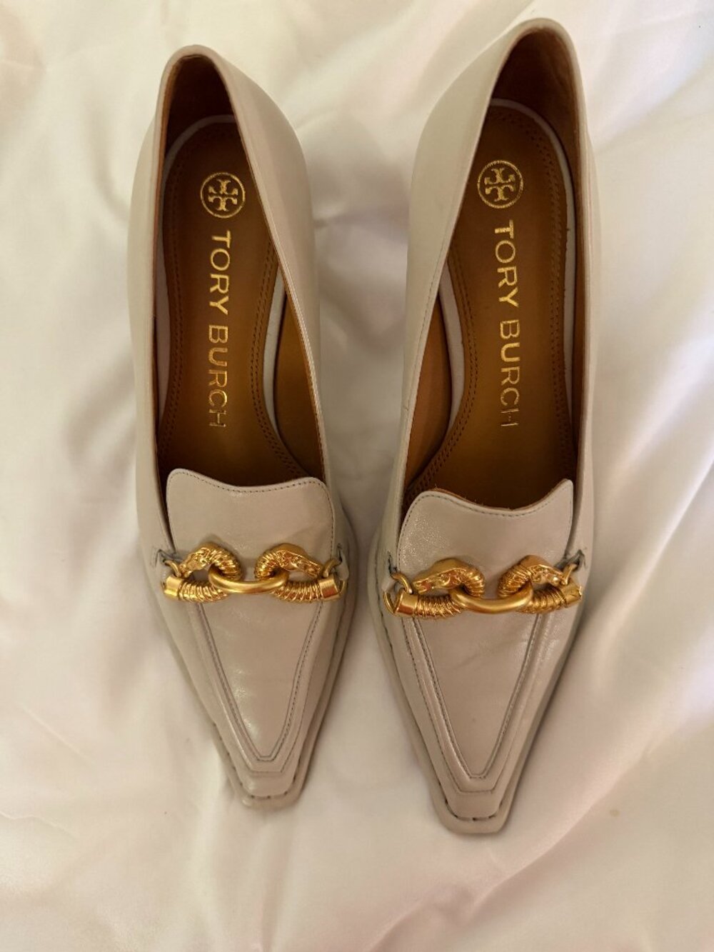 Tory Burch Jessa Pointy Toe Heels - Feather white (light grey)